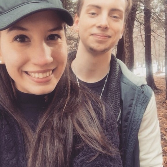 Meet your Posher, Emily - Picture 1 of 1